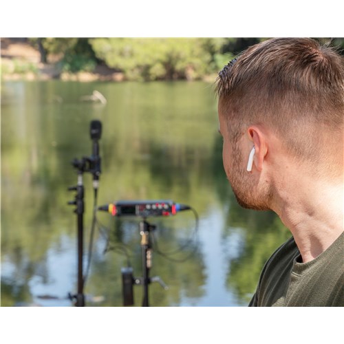 FR-AV4_l_06_Wireless_Audio_Monitoring_B