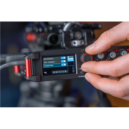 FR-AV4_l_08_Full_Control_via_Touch_Jog_and_Mobile_App_01