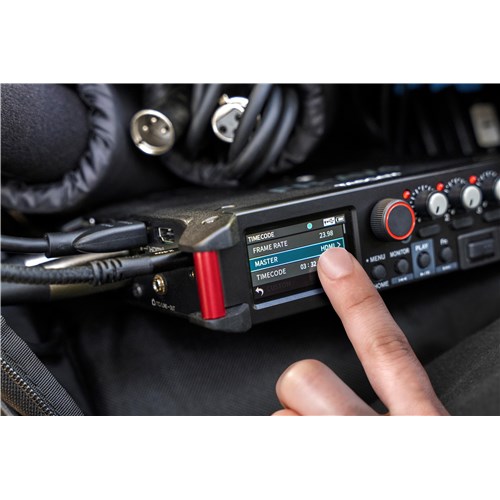 FR-AV4_l_08_Full_Control_via_Touch_Jog_and_Mobile_App_02