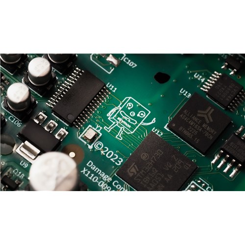 UltraViolet_Lifestyle_HiRes-26