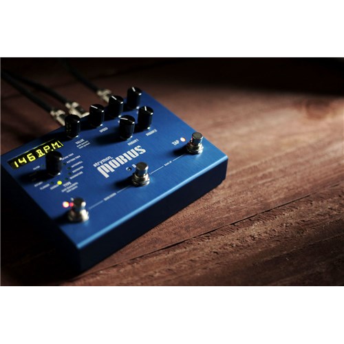 mobius-angled-on-floor-1-lo