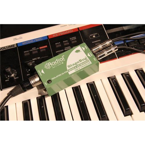 Radial SB-2 - Compact passive DI for bass, keyboards & active instruments 