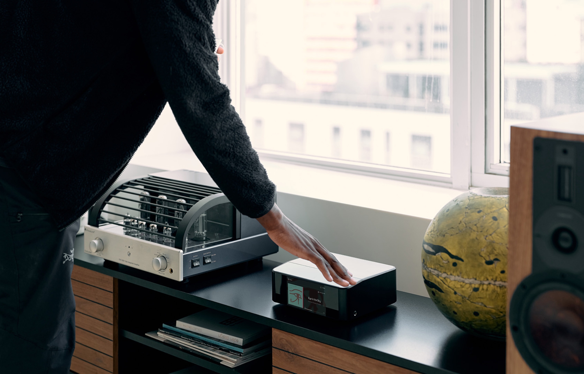 Bluesound | High-Resolution Wireless Multi-Room Audio - Amber Tech